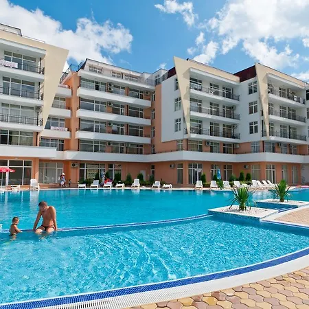 Hotel apartamentowy Grand Kamelia - Official 2*