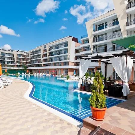 Hotel apartamentowy Grand Kamelia - Official
